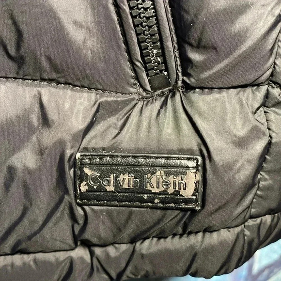 Calvin Klein Puffer Vest Men's Black Medium Jacket Lightweight - Picture 5 of 6